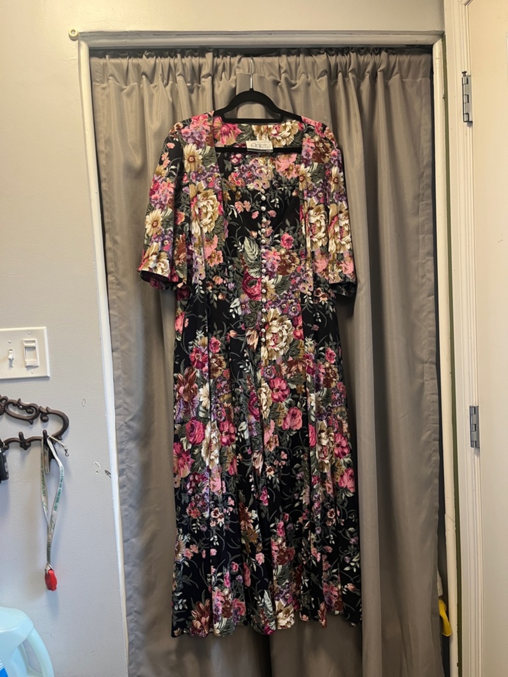 Vintage black floral long dress